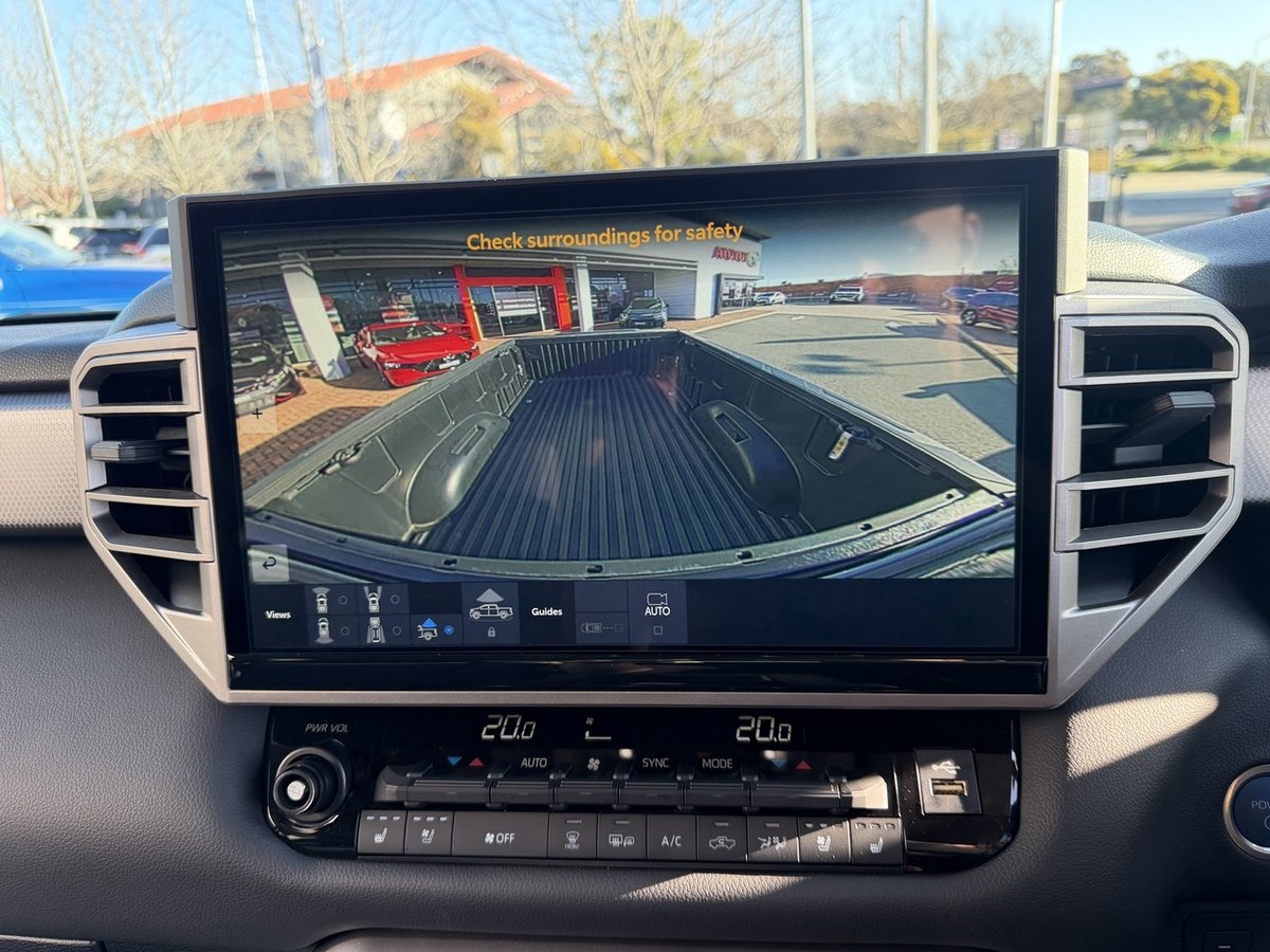 2023 Toyota Tundra Limited Vxkh75L image 12