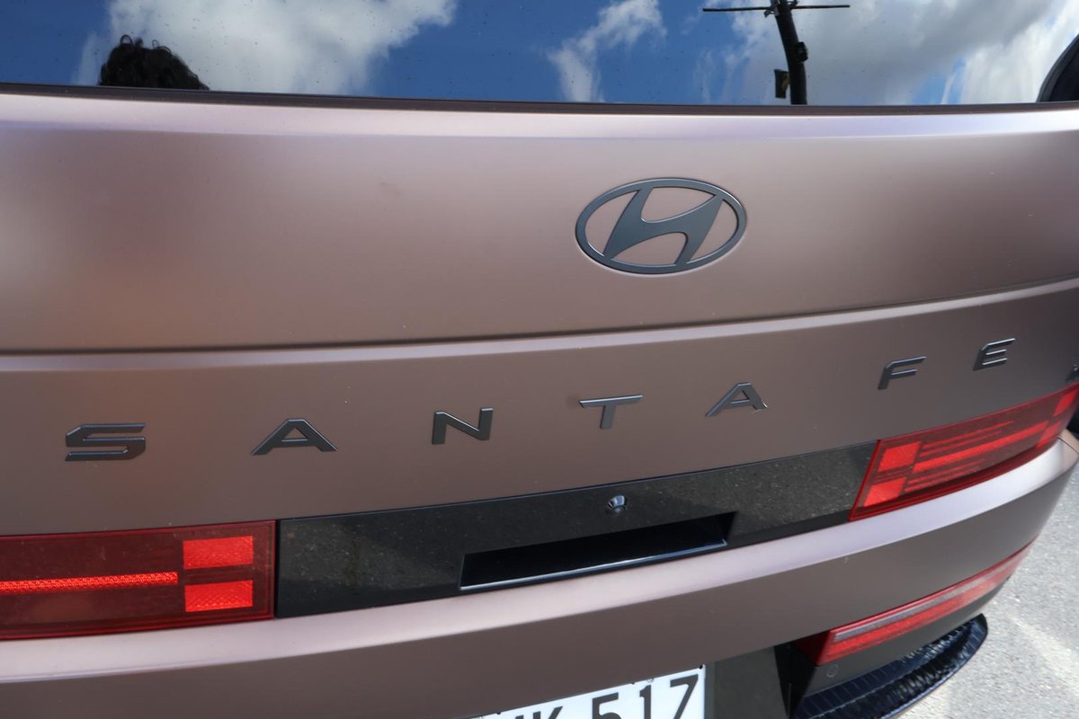2024 Hyundai Santa Fe Hybrid Calligraphy MX5.V1 MY25 AWD image 11