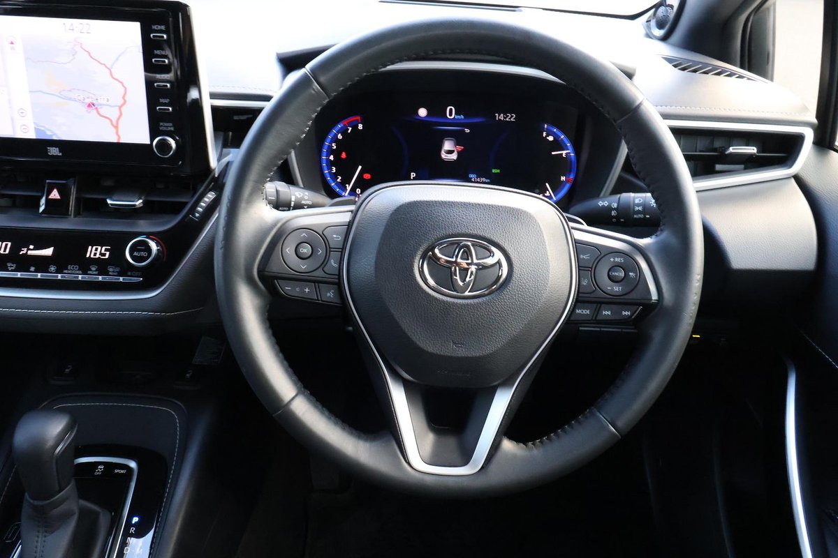 2021 Toyota Corolla ZR MZEA12R image 18