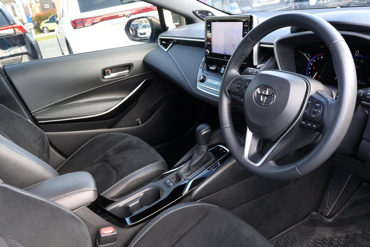 2021 Toyota Corolla ZR MZEA12R image 14