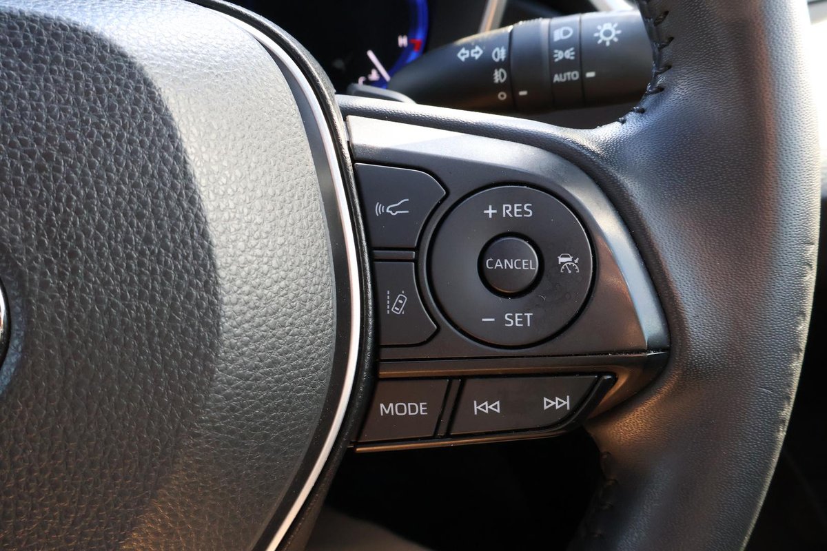 2021 Toyota Corolla ZR MZEA12R image 32