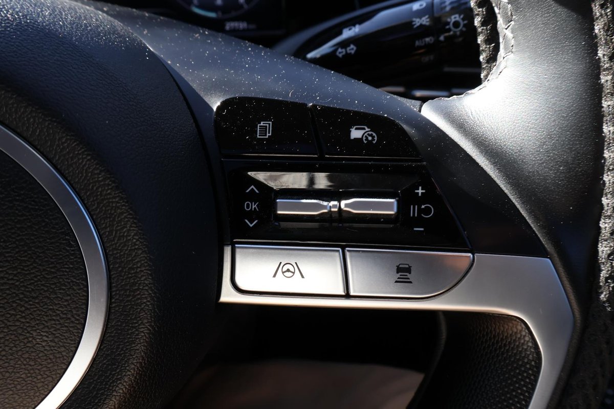 2024 Hyundai i30 Premium CN7.V2 MY24 image 12