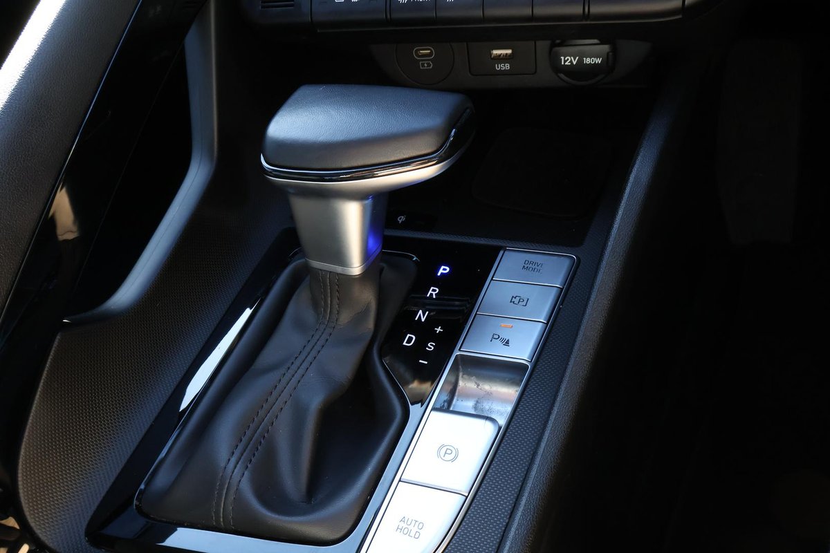 2024 Hyundai i30 Premium CN7.V2 MY24 image 23