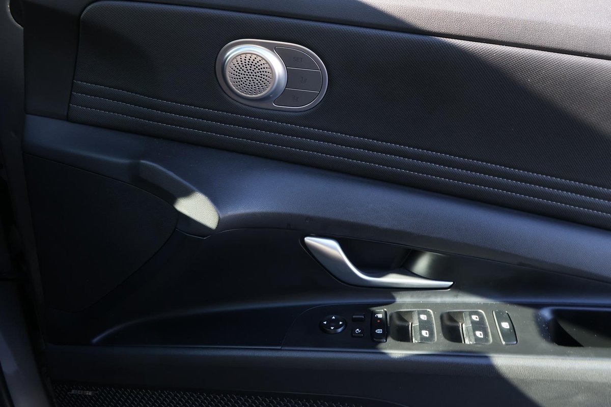 2024 Hyundai i30 Premium CN7.V2 MY24 image 24