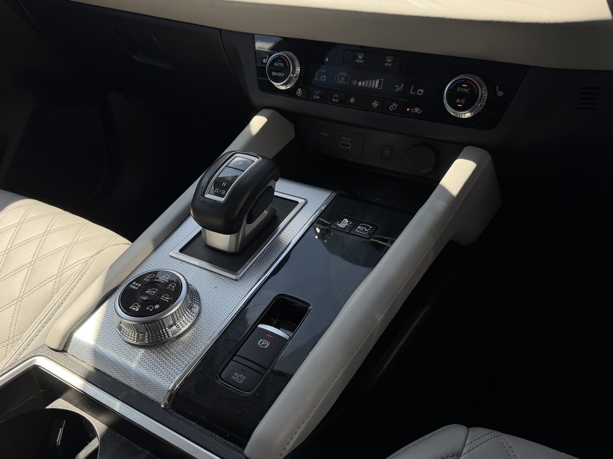 2023 Mitsubishi Outlander PHEV Exceed ZM MY23 AWD image 16