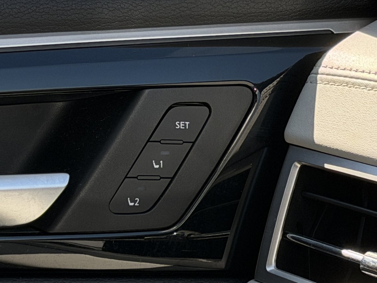 2023 Mitsubishi Outlander PHEV Exceed ZM MY23 AWD image 18