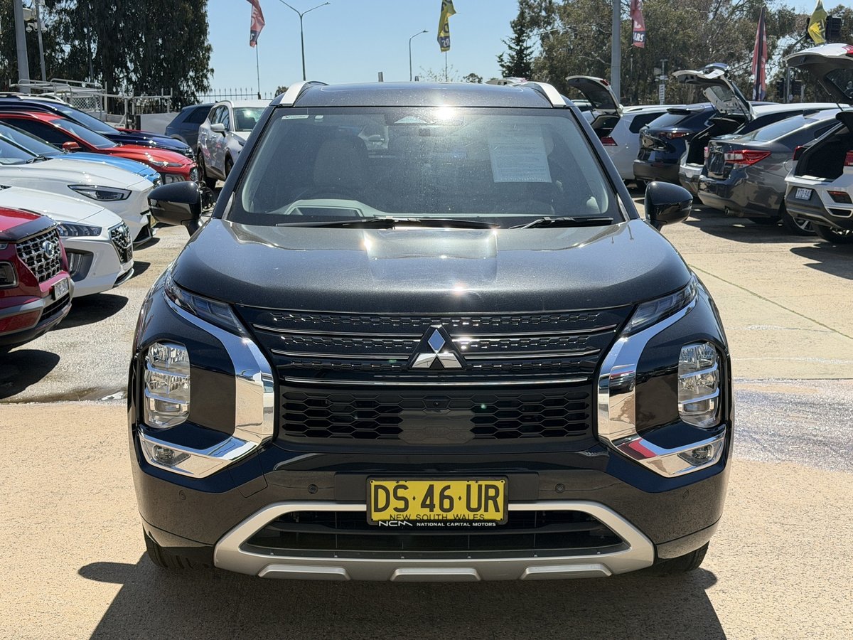 2023 Mitsubishi Outlander PHEV Exceed ZM MY23 AWD image 7
