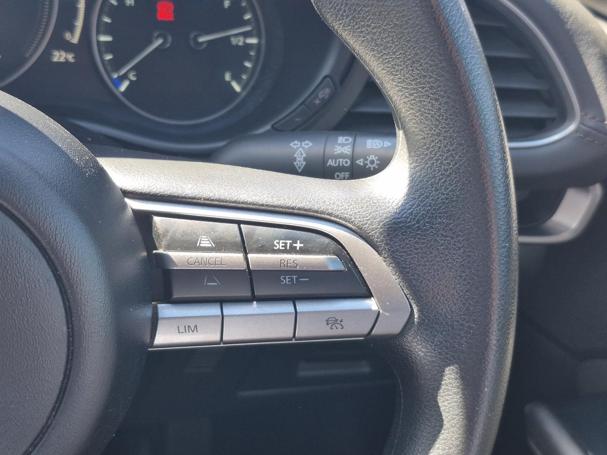 2020 Mazda 3 G20 Pure BP Series image 18