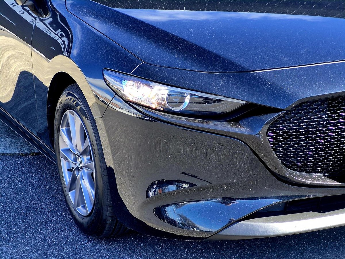 2020 Mazda 3 G20 Pure BP Series image 25