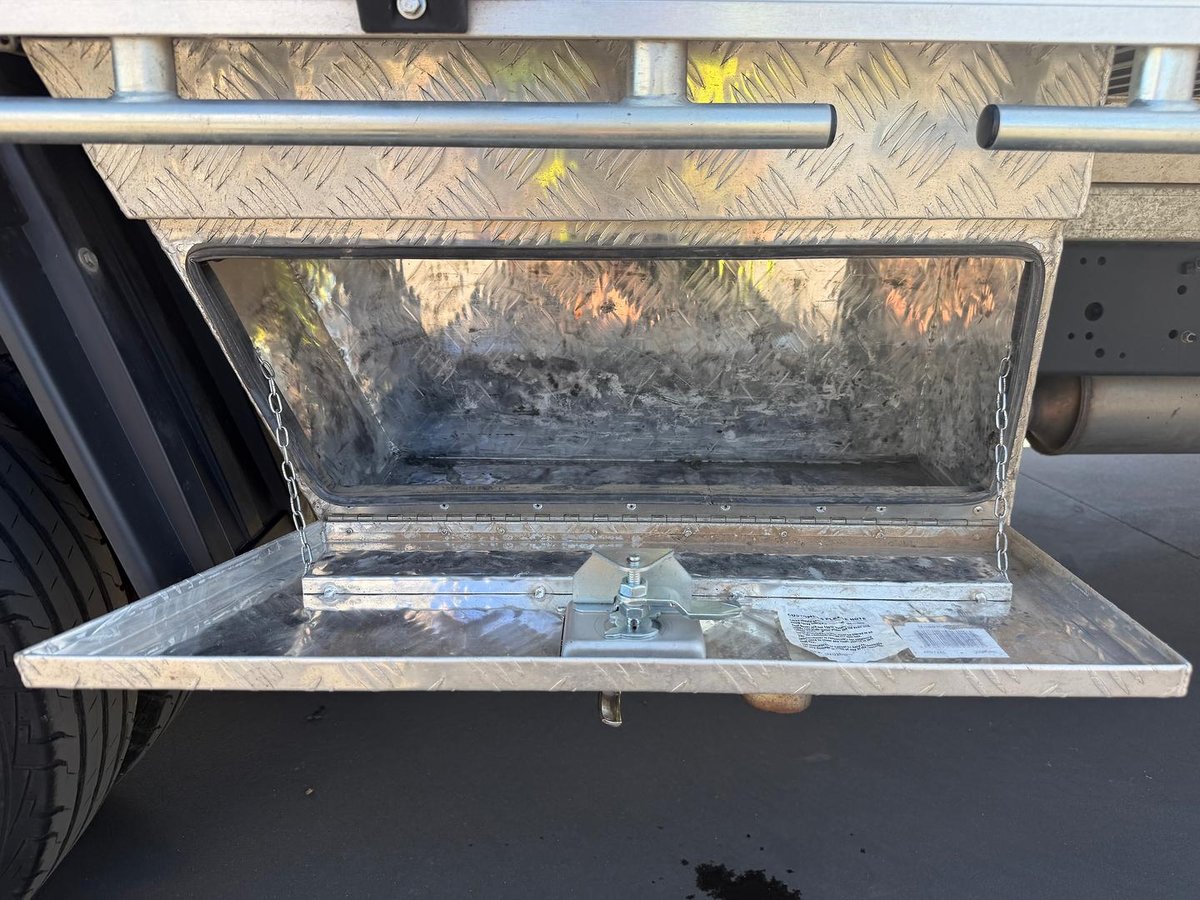 2022 Iveco Daily 45C18 Tradie Made image 14