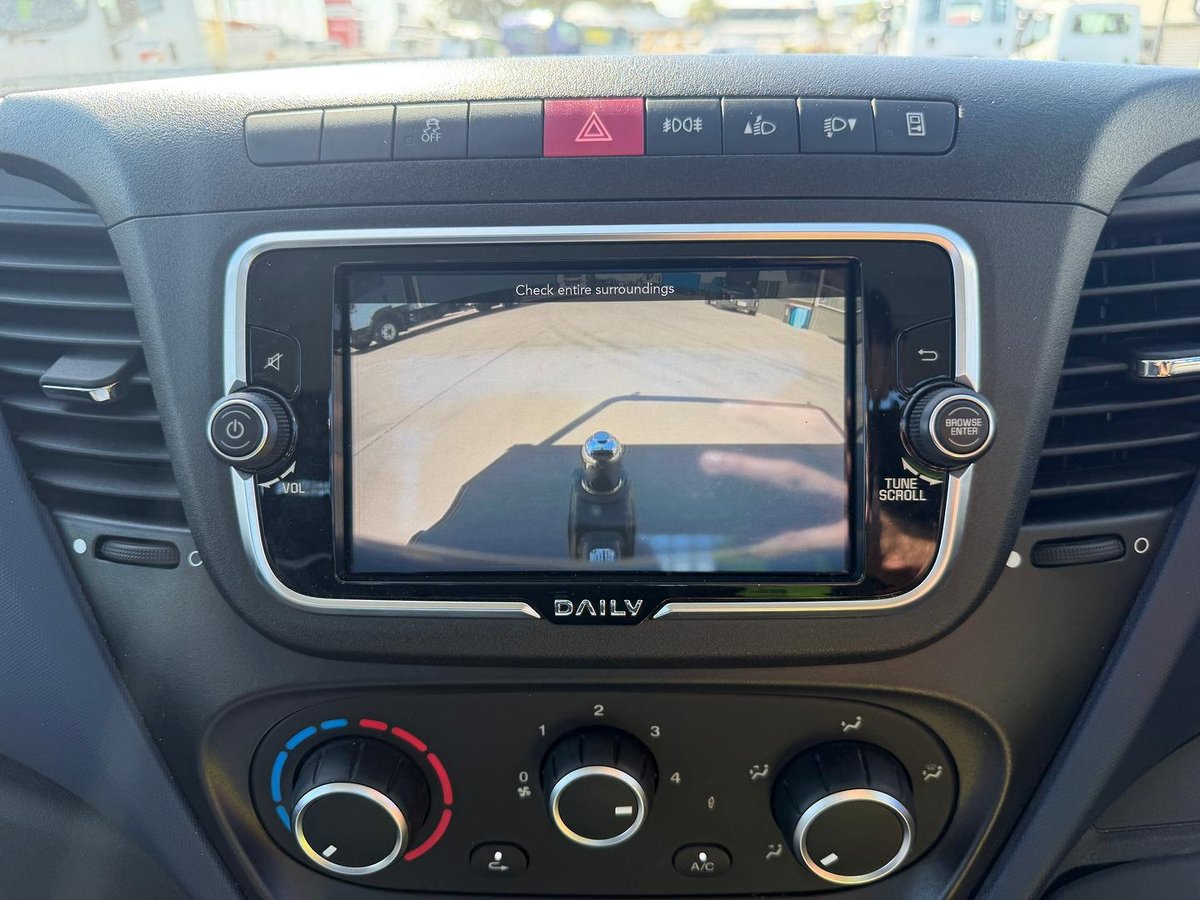2022 Iveco Daily 45C18 Tradie Made image 26