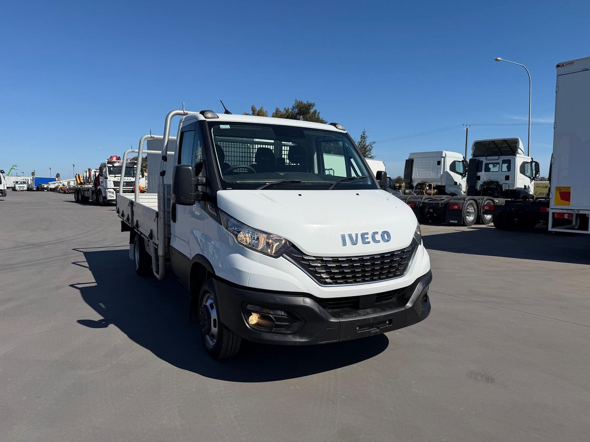 2022 Iveco Daily 45C18 Tradie Made image 11