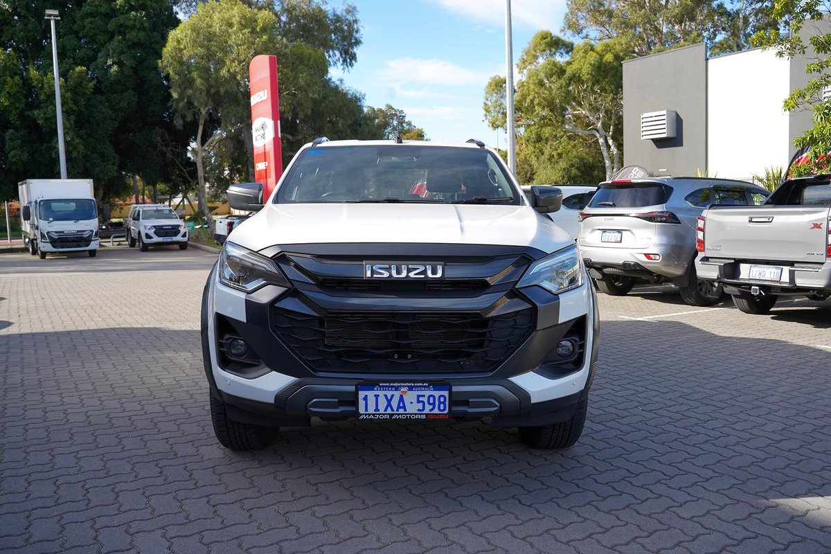 2025 Isuzu D-MAX X-TERRAIN MY25.5 4X4 Dual Range image 8
