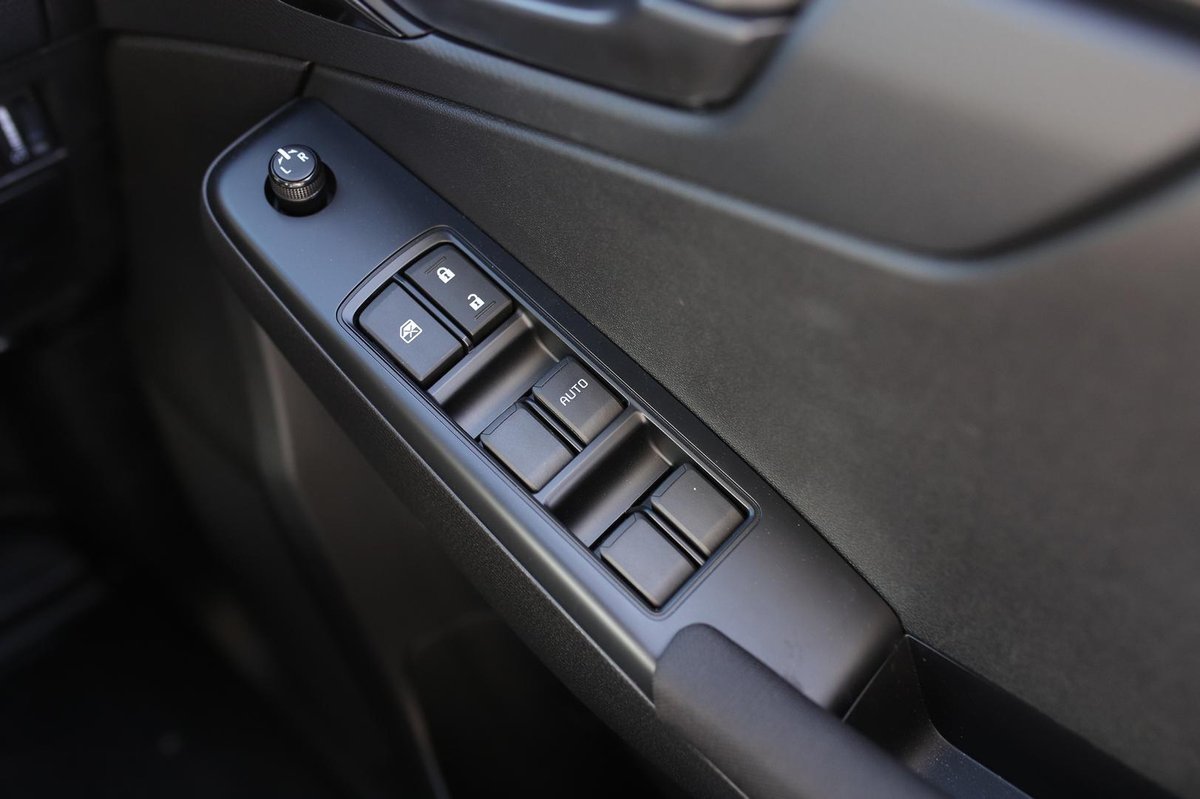 2025 Isuzu D-MAX X-RIDER MY25.5 4X4 Dual Range image 23