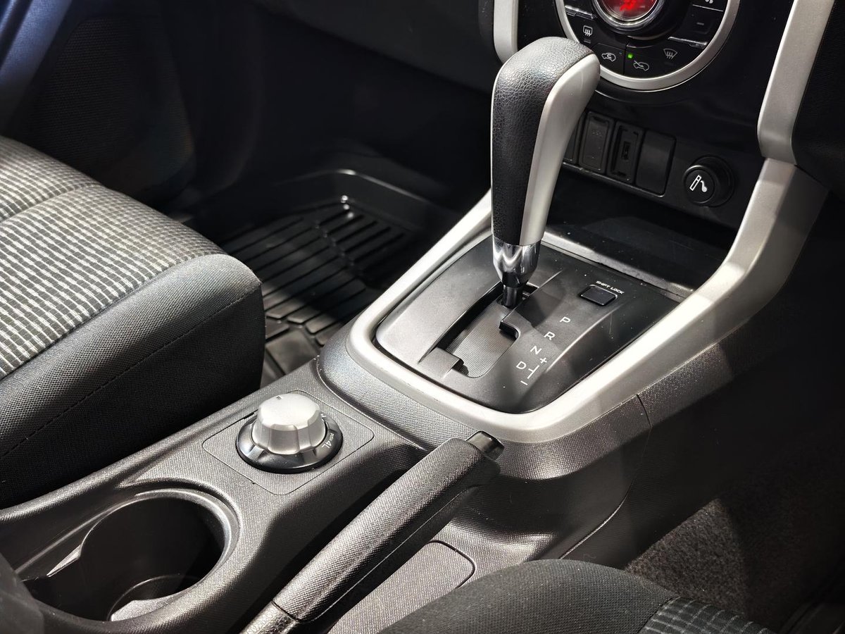 2017 Isuzu D-MAX LS-U MY17 4X4 Dual Range image 14