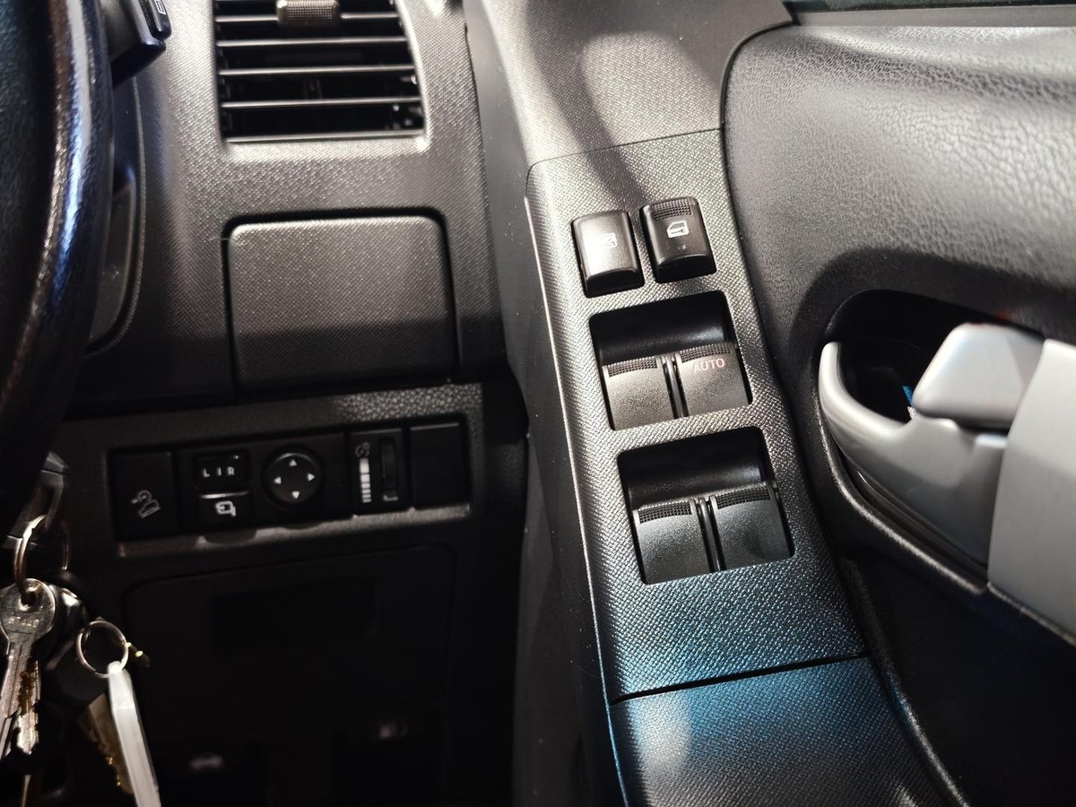 2017 Isuzu D-MAX LS-U MY17 4X4 Dual Range image 16