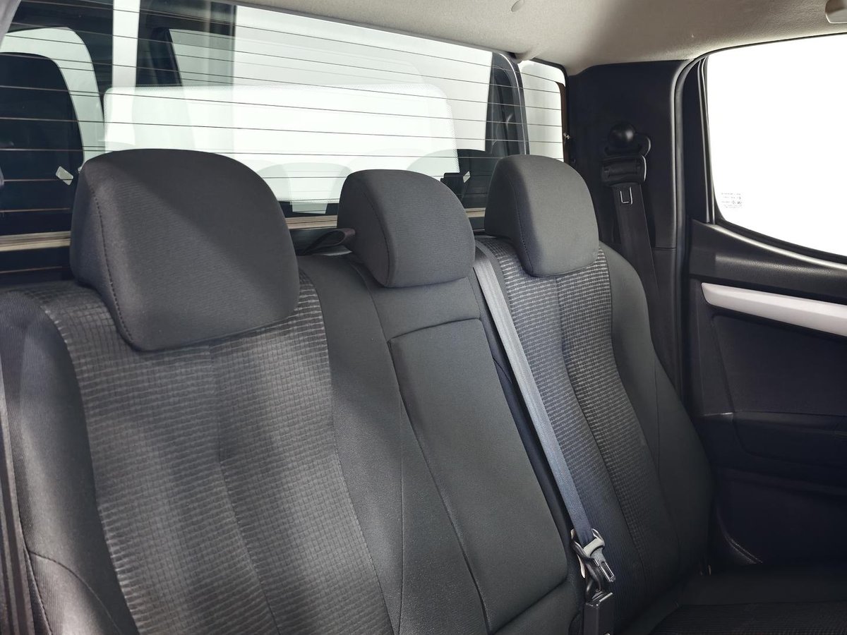 2017 Isuzu D-MAX LS-U MY17 4X4 Dual Range image 18