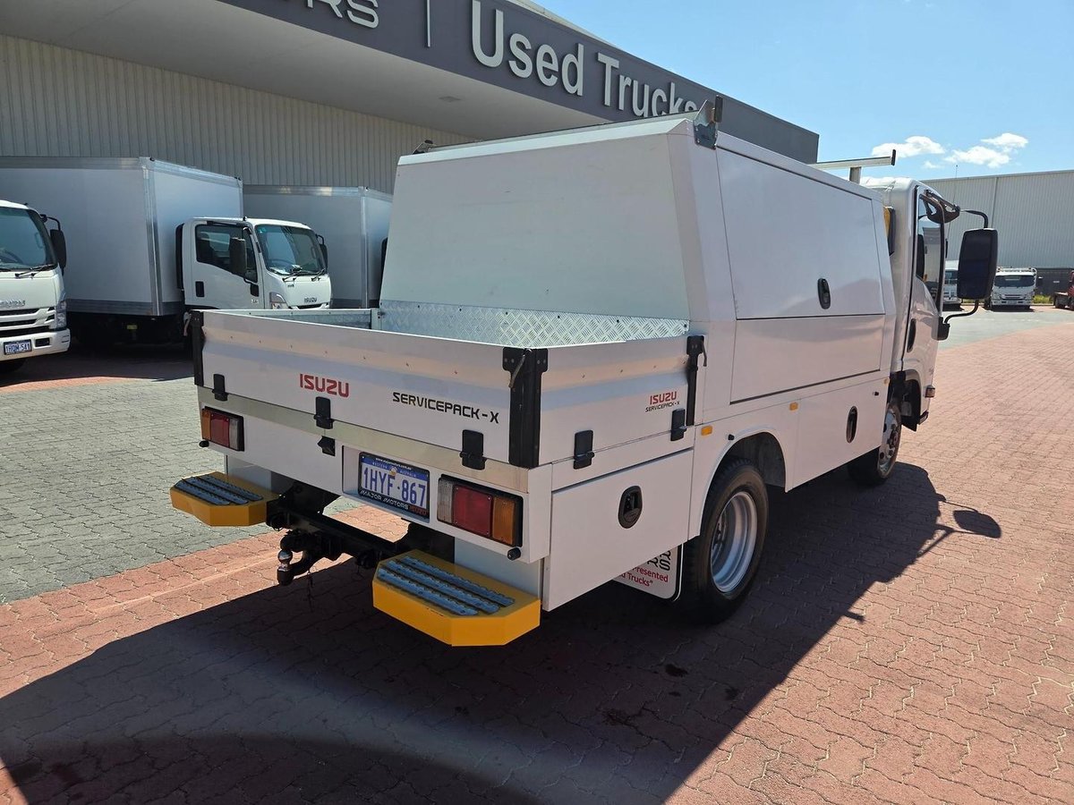 2023 Isuzu Nls 45-150 Awd Car License Service Pack X image 10