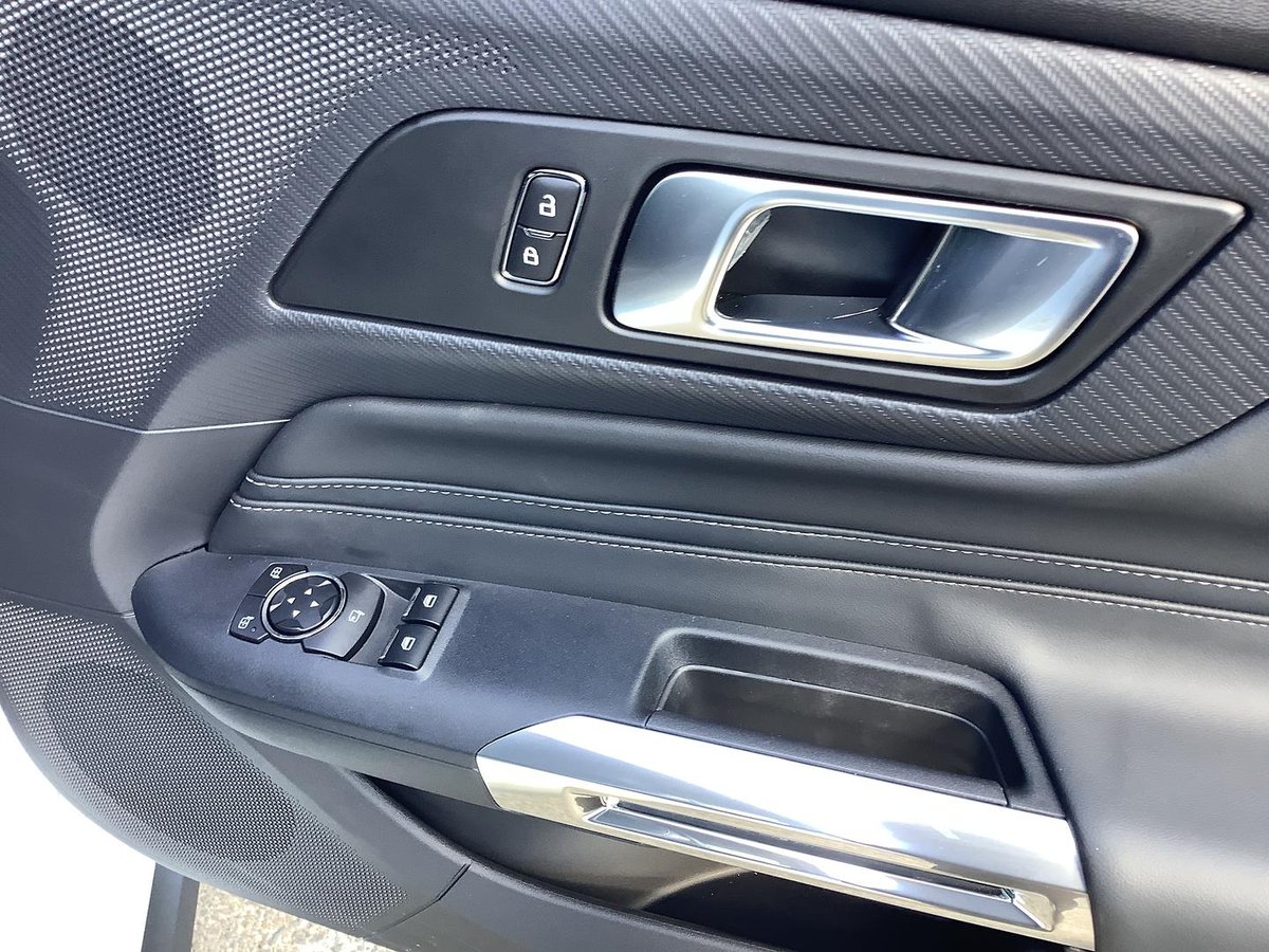 2025 Ford Mustang Ecoboost FO MY25 image 19
