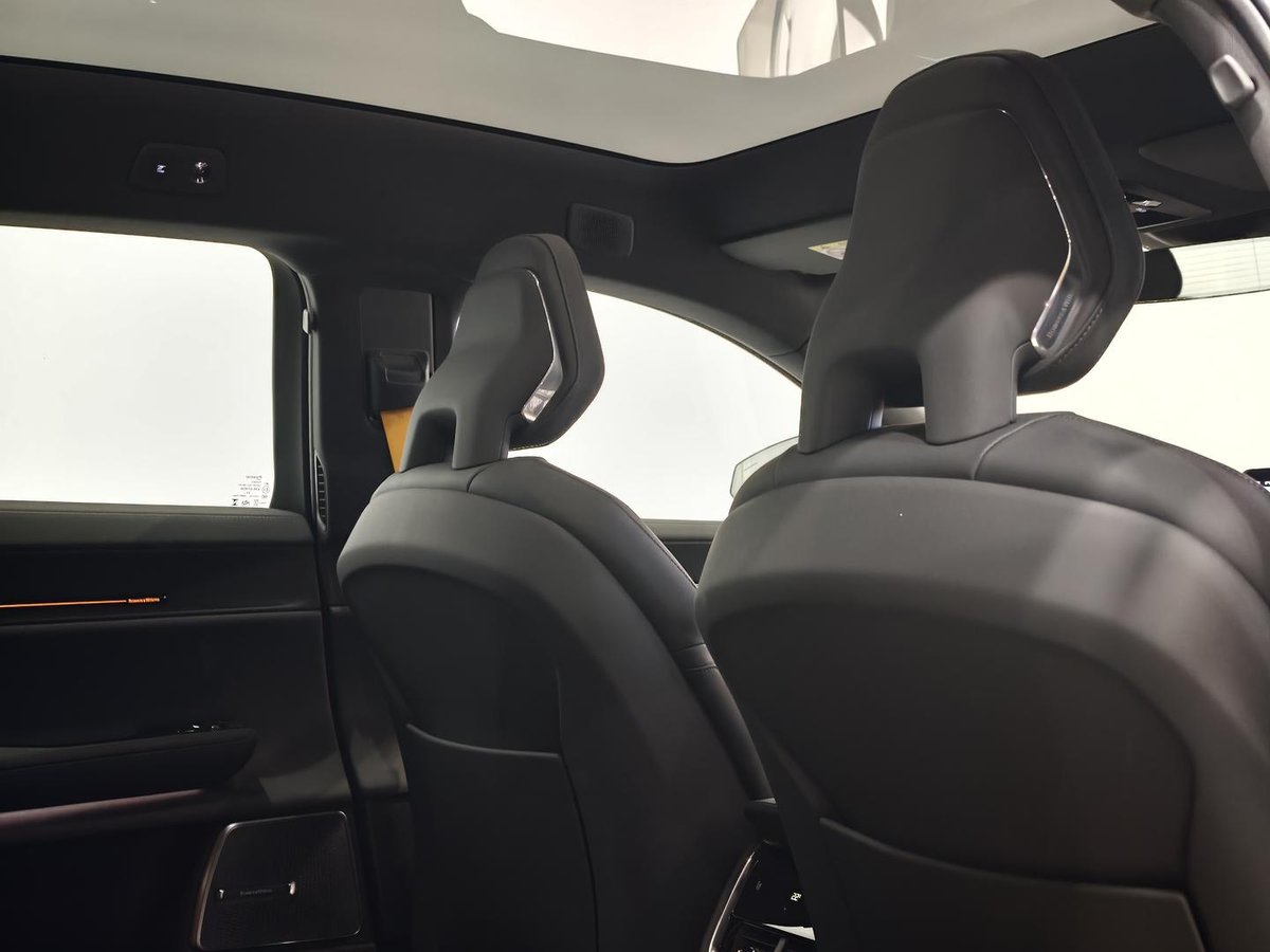 2024 Polestar 3 Long range Dual motor Performance MY24 AWD image 21