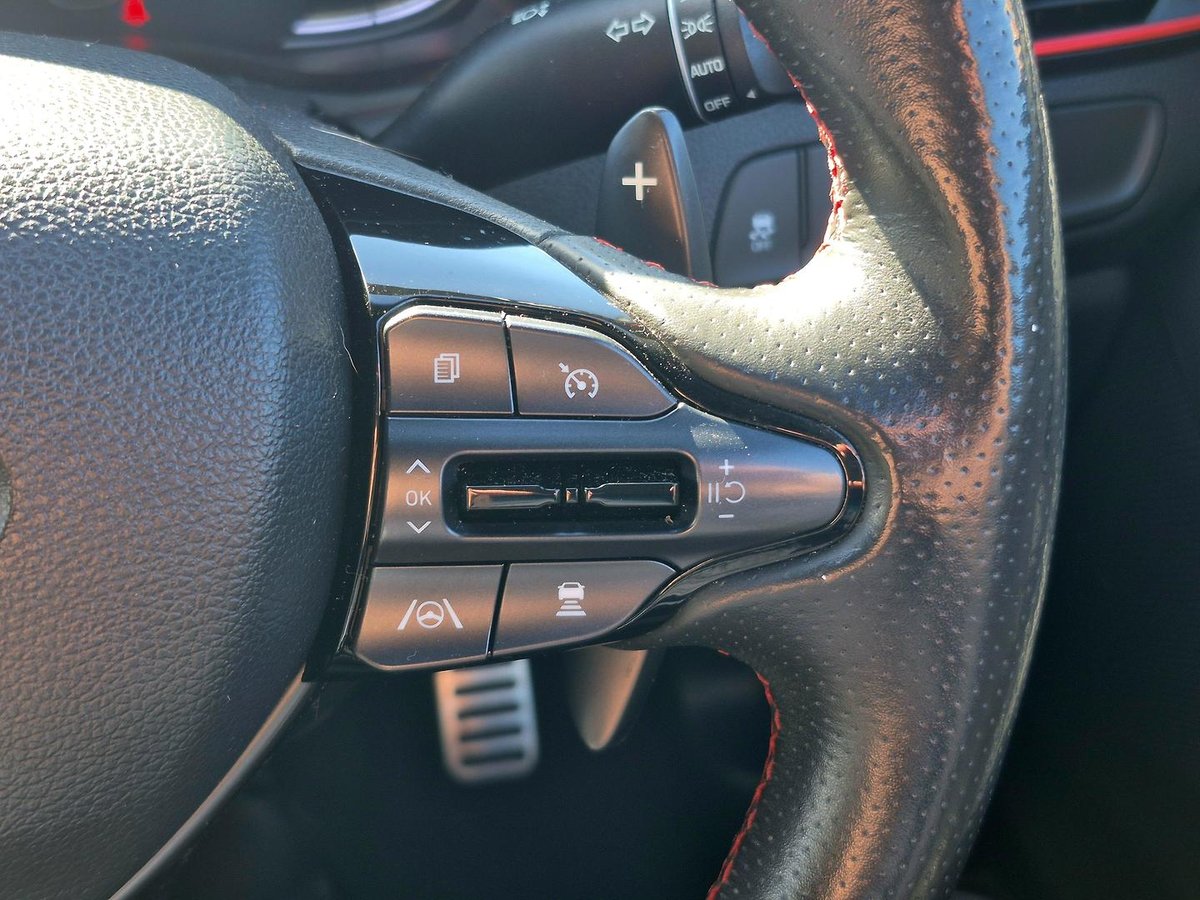 2020 Hyundai iLoad image 16