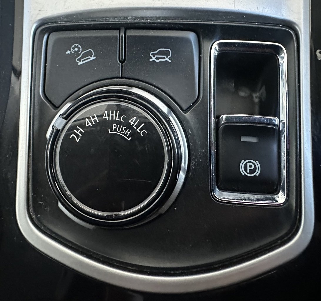 2019 Mitsubishi Pajero Sport Black Edition QE MY19 4X4 Dual Range image 28