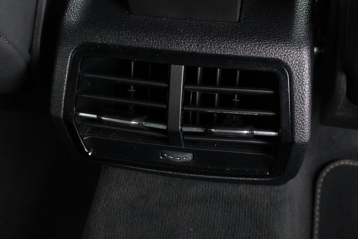 2021 Audi Q3 40 TFSI F3 MY22 Four Wheel Drive image 25
