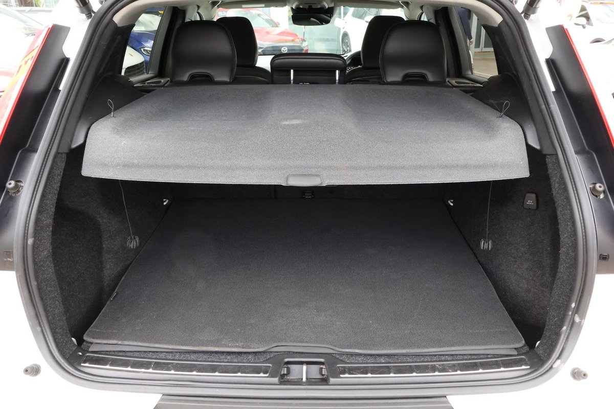 2021 Volvo XC40 T4 Inscription MY22 AWD image 13