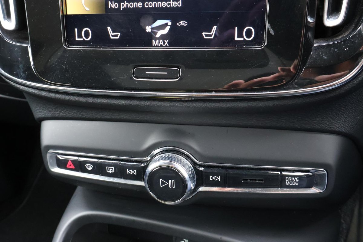2021 Volvo XC40 T4 Inscription MY22 AWD image 26