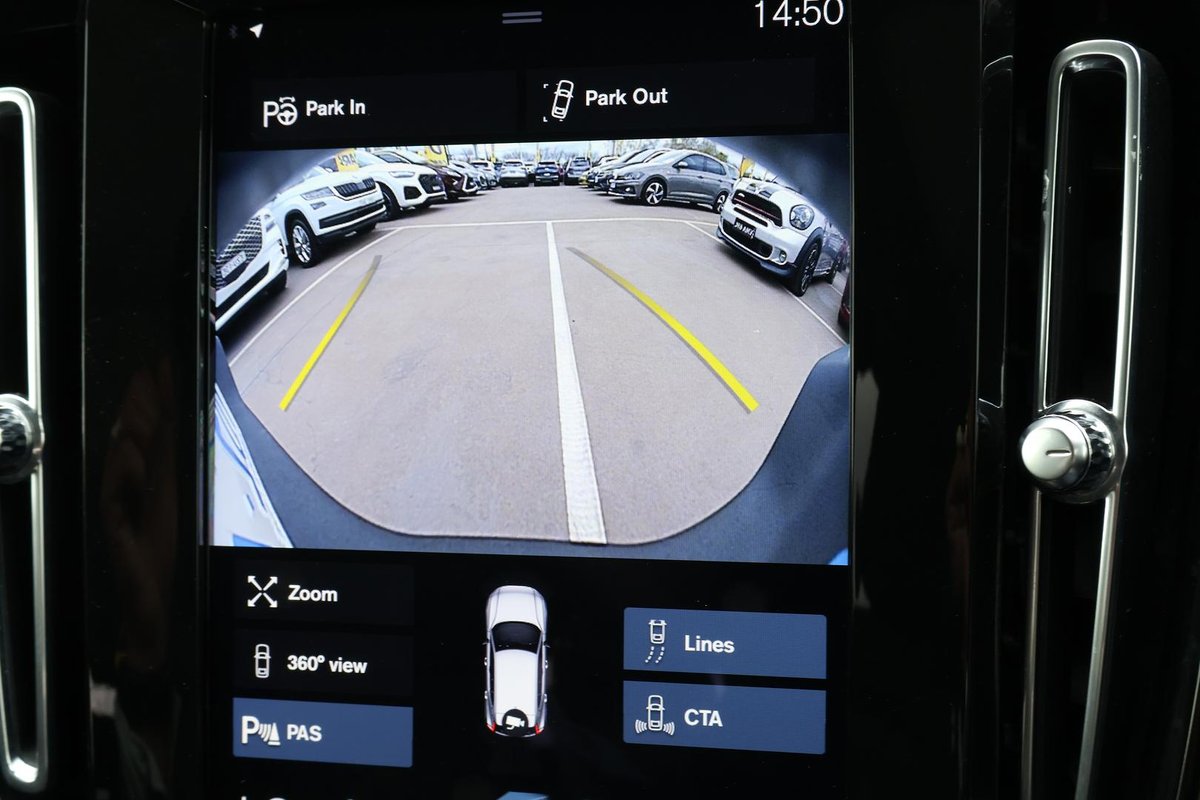 2021 Volvo XC40 T4 Inscription MY22 AWD image 28
