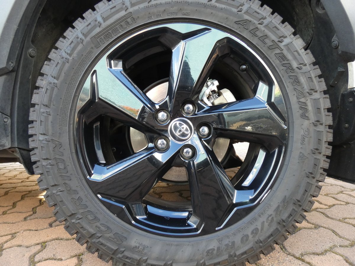 2019 Toyota RAV4 Cruiser AXAH54R 4X4 On Demand image 8