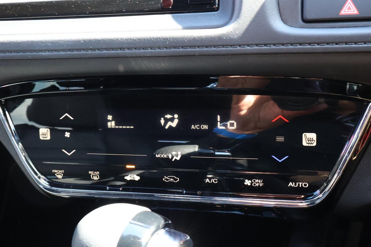 2022 Honda HR-V image 24