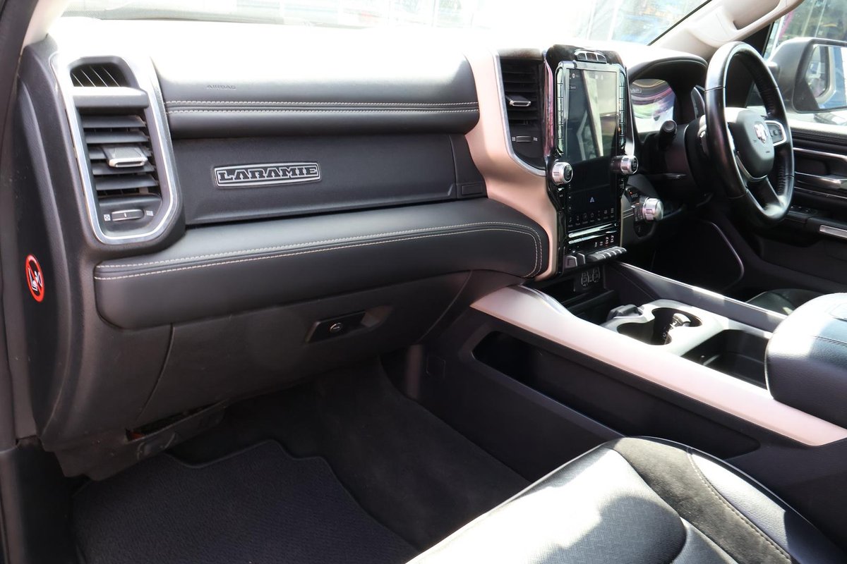 2022 RAM 1500 Laramie DT MY22 4X4 Dual Range image 23