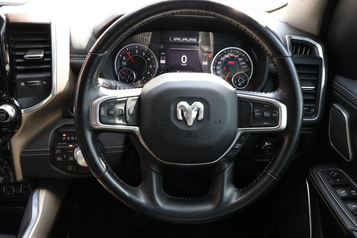 2022 RAM 1500 Laramie DT MY22 4X4 Dual Range image 26