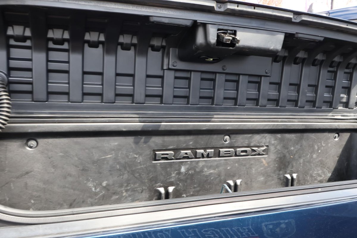 2022 RAM 1500 Laramie DT MY22 4X4 Dual Range image 17
