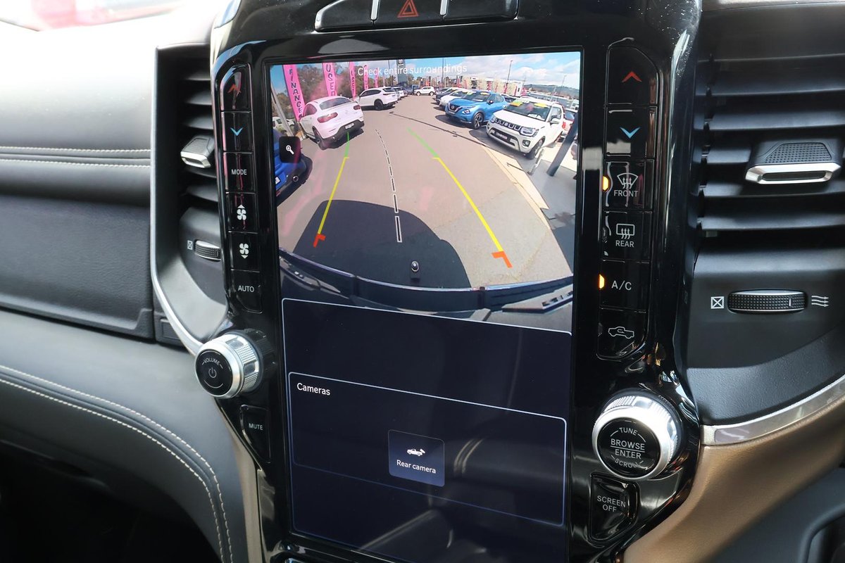 2022 RAM 1500 Laramie DT MY22 4X4 Dual Range image 34