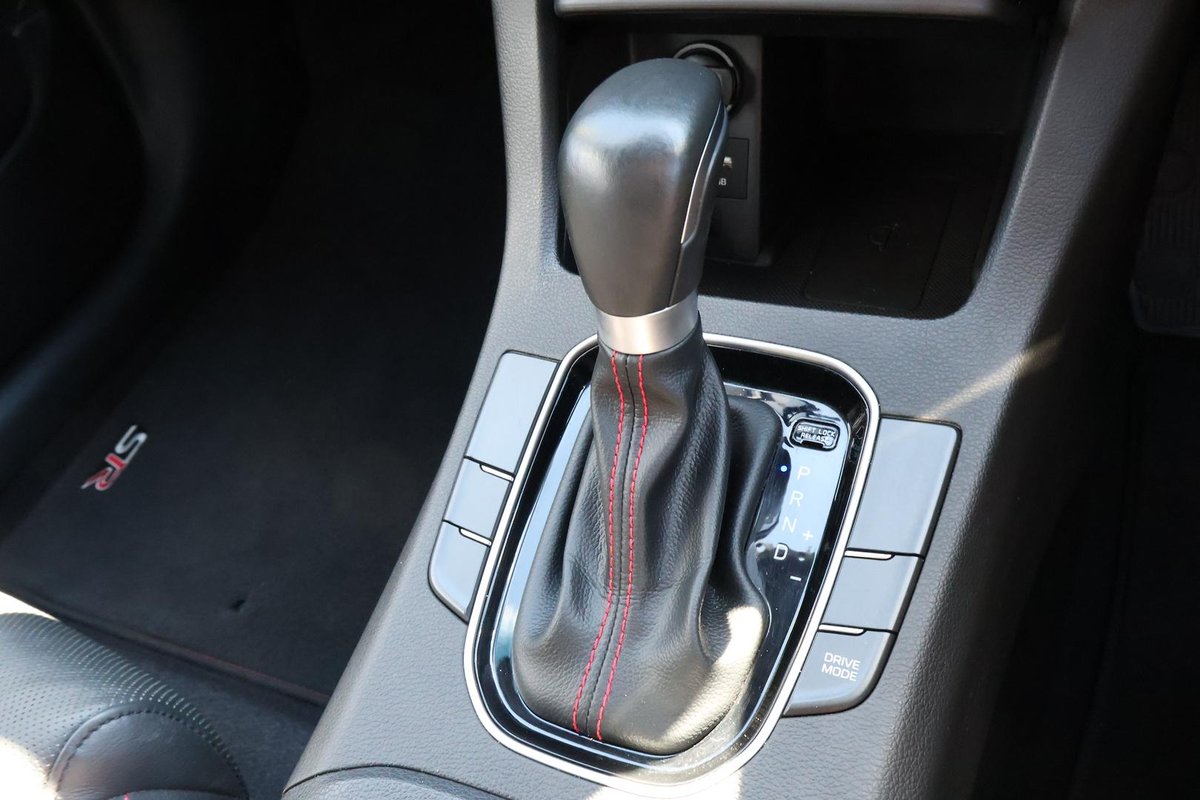 2018 Hyundai i30 SR PD2 MY18 image 24