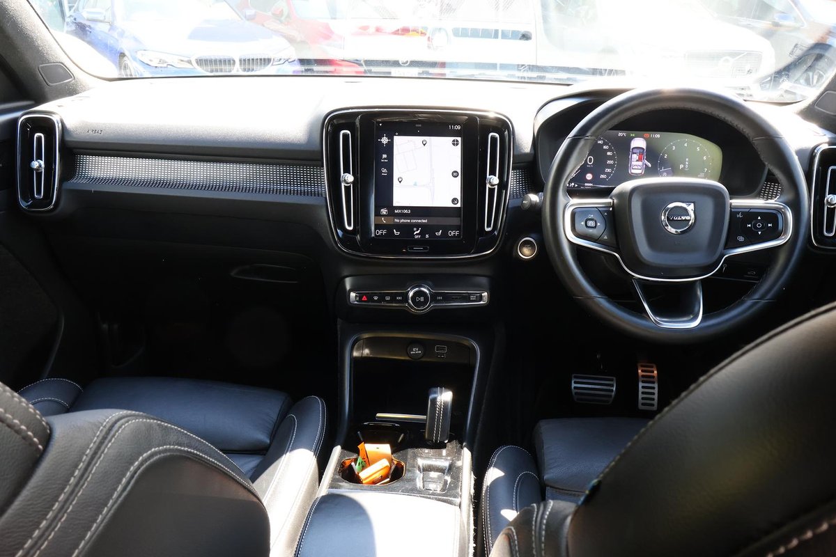 2021 Volvo XC40 T5 R-Design MY21 AWD image 22