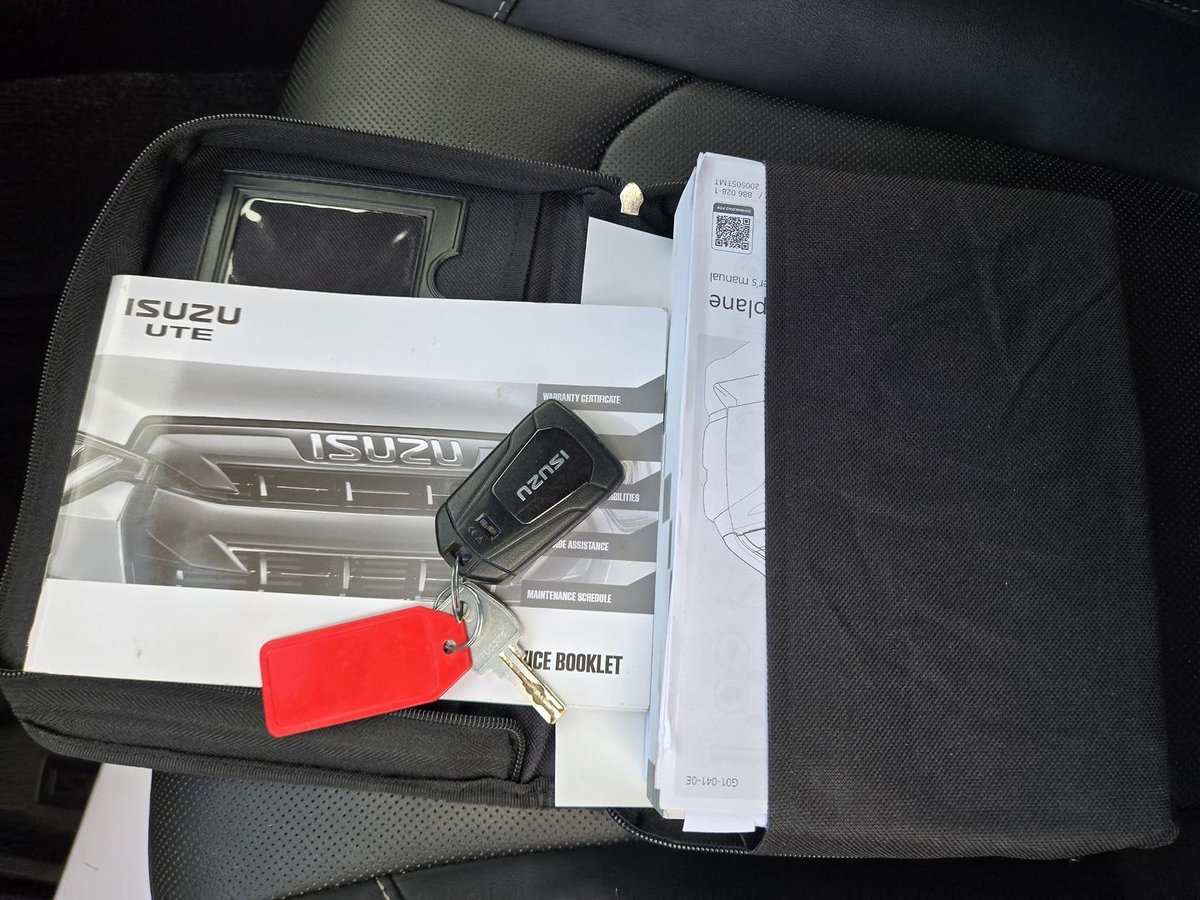 2021 Isuzu D-MAX X-TERRAIN MY21 4X4 Dual Range image 25
