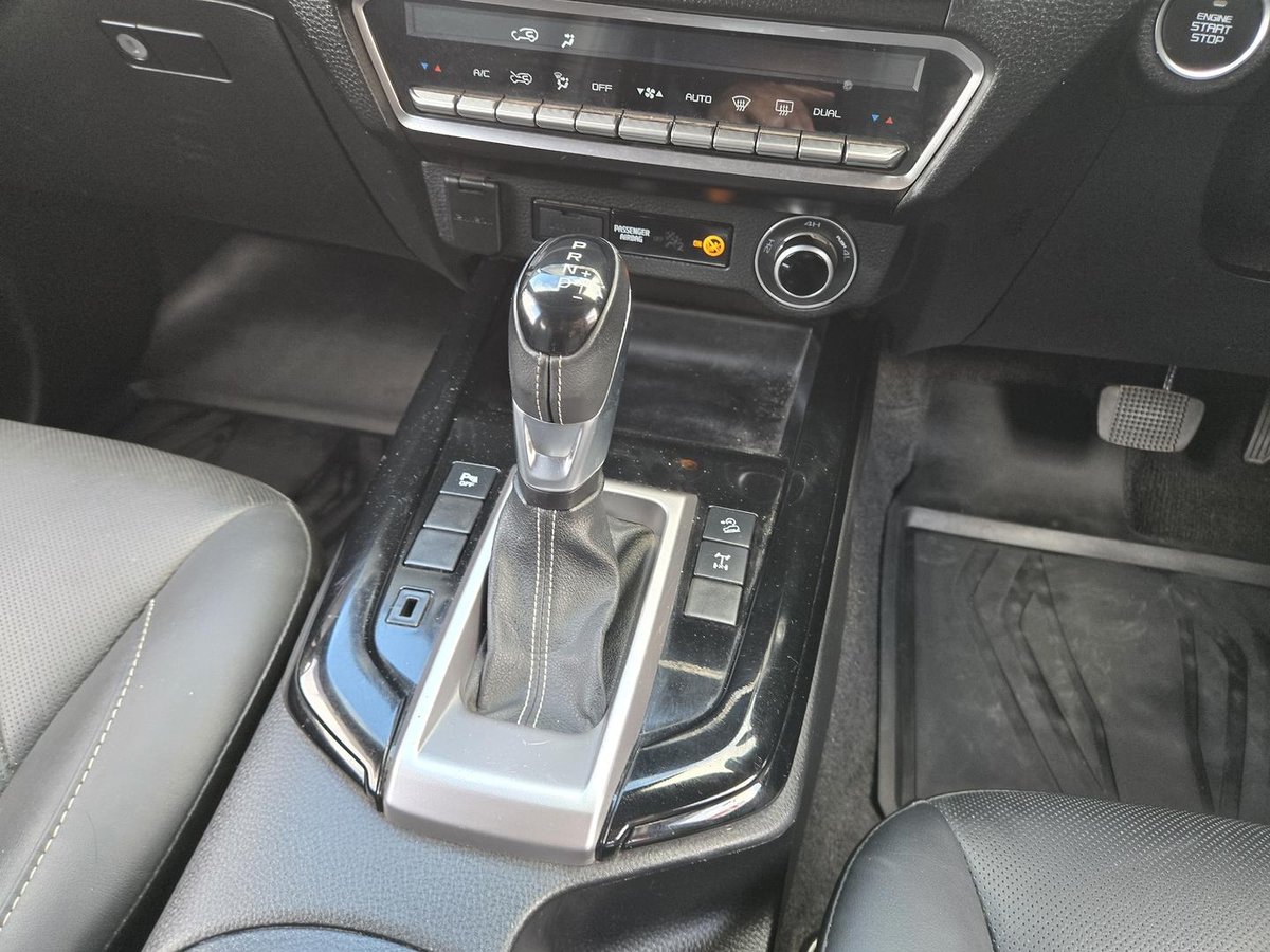 2021 Isuzu D-MAX X-TERRAIN MY21 4X4 Dual Range image 12