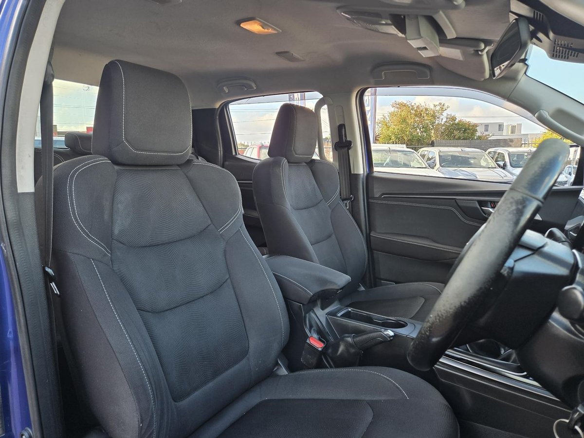 2020 Isuzu D-MAX LS-U MY21 4X4 Dual Range image 12