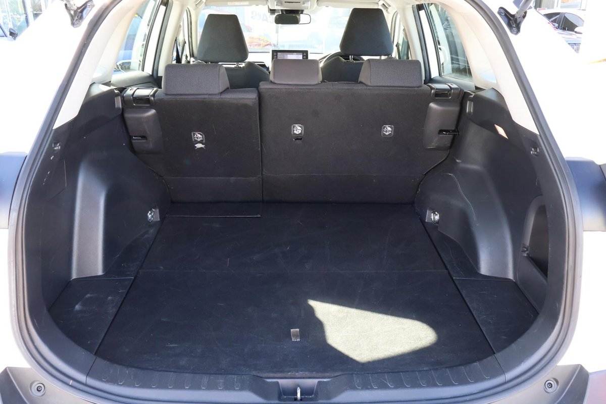 2021 Toyota RAV4 GX AXAH52R image 13