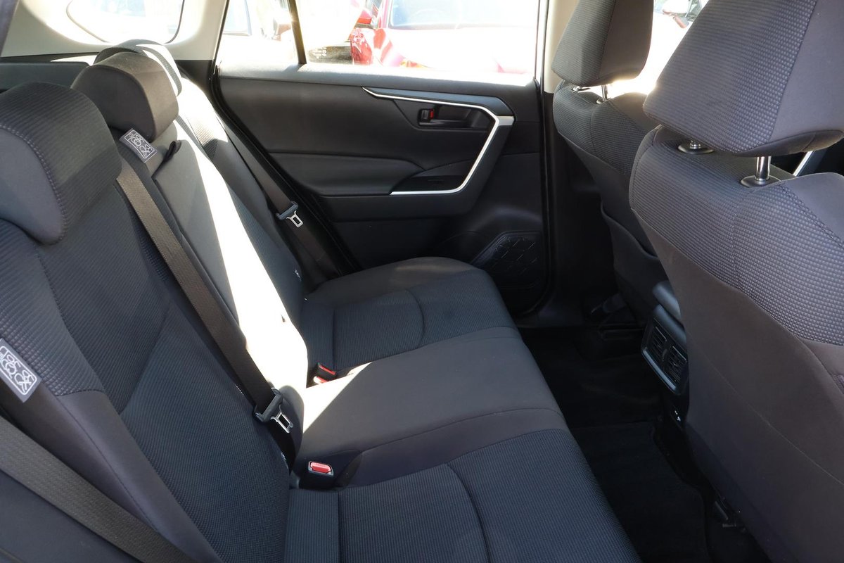 2021 Toyota RAV4 GX AXAH52R image 16