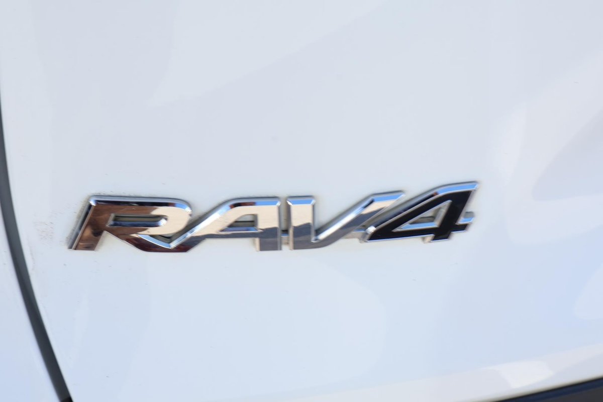 2021 Toyota RAV4 GX AXAH52R image 11