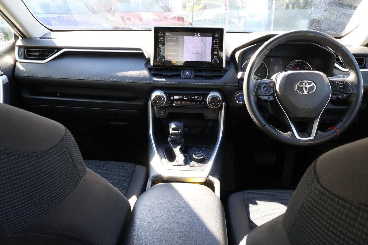 2021 Toyota RAV4 GX AXAH52R image 19