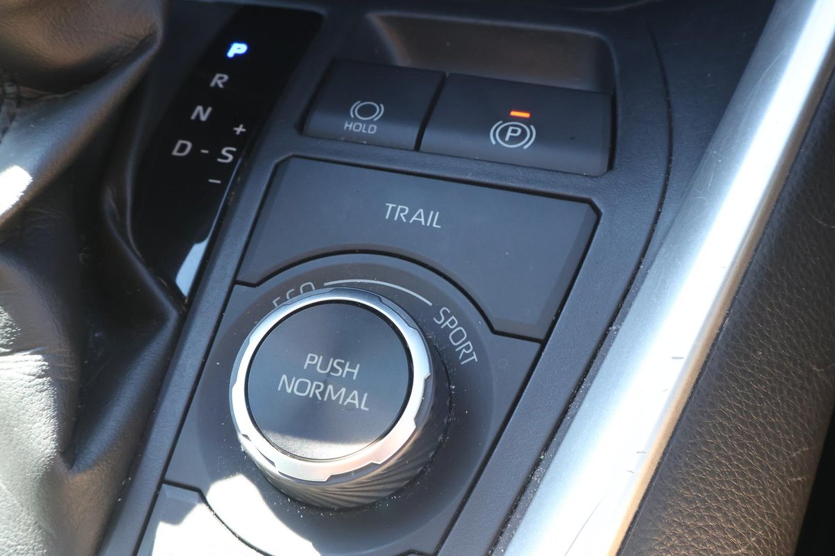 2021 Toyota RAV4 GX AXAH52R image 25