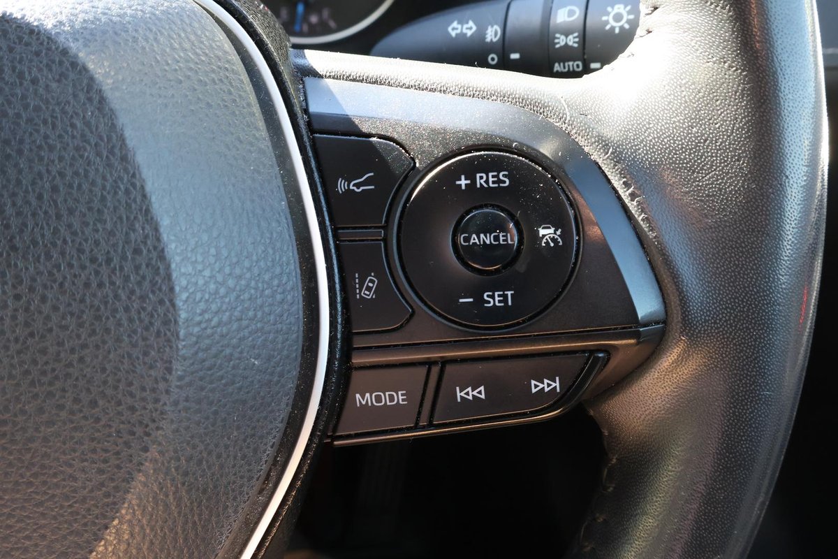2021 Toyota RAV4 GX AXAH52R image 31
