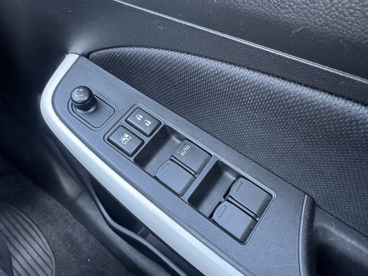 2023 Suzuki Swift GL Shadow AZ Series II image 15