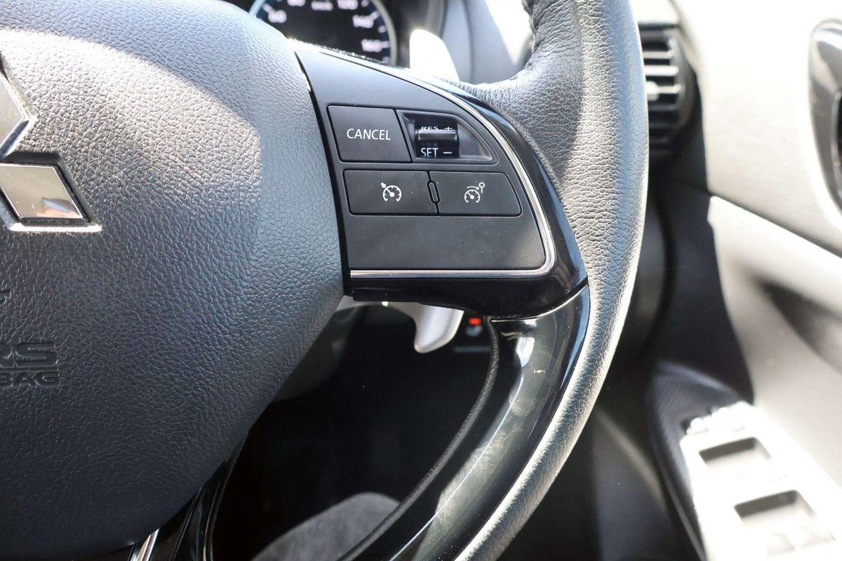 2022 Mitsubishi Eclipse Cross PHEV ES YB MY22 AWD image 20