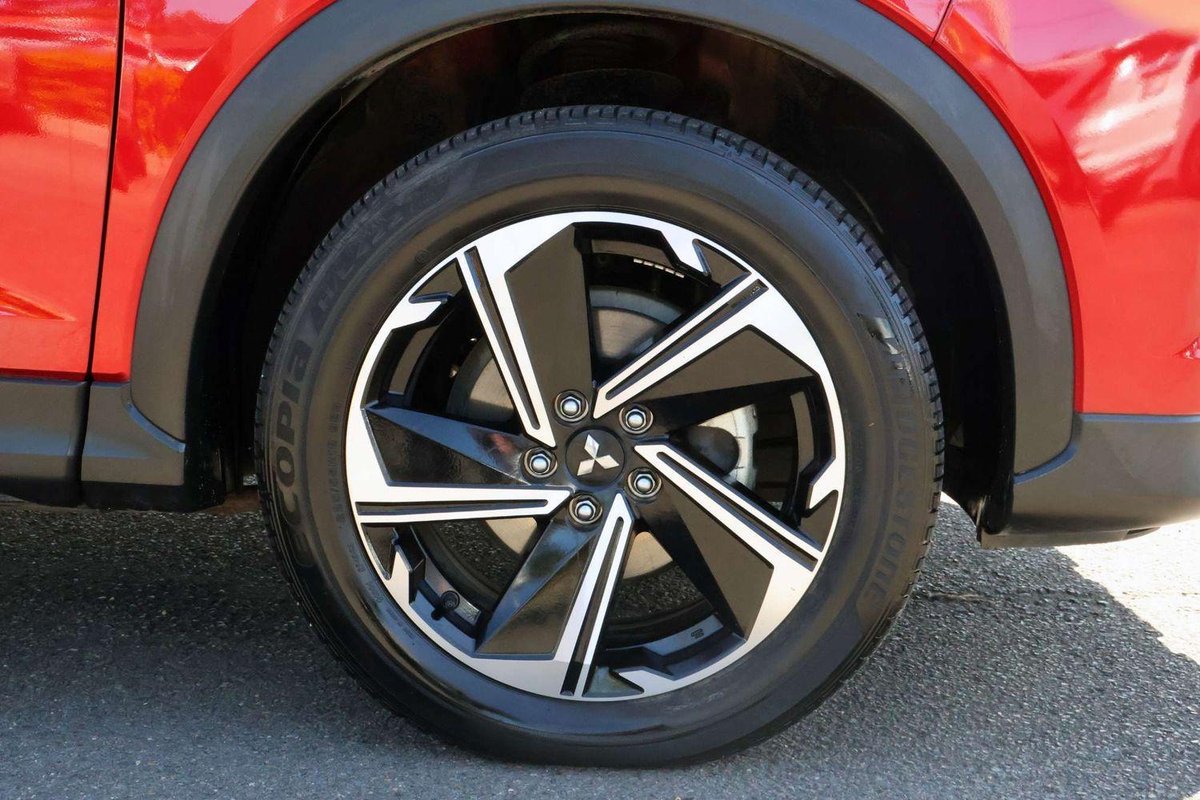 2022 Mitsubishi Eclipse Cross PHEV ES YB MY22 AWD image 9